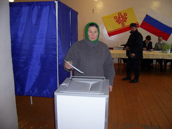 09:23 Персирланское сельское поселение Ядринскомго района: проголосовали первые избиратели